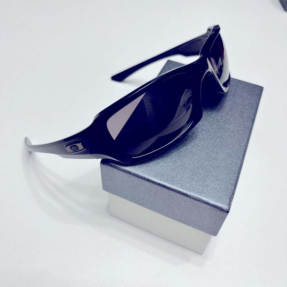 Oakley SI Fives Squared matte black with warm grey lenses - Picture 4 of 13